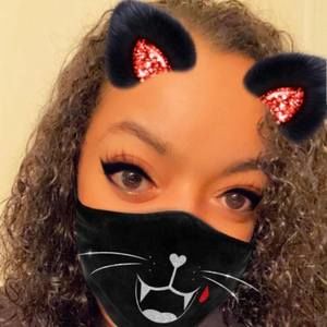 Meet your Posher, Angie